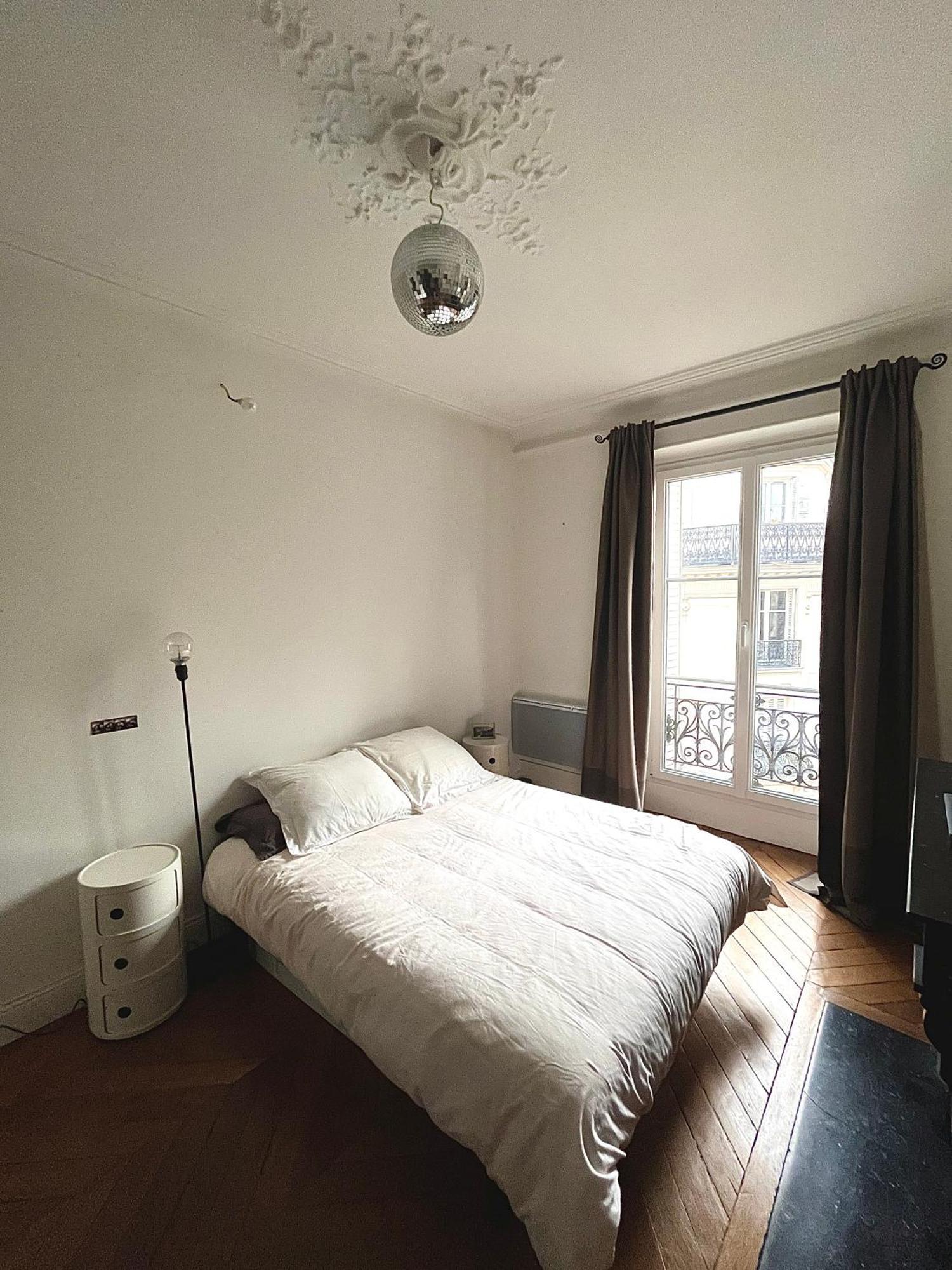 Appartement Haussmannien Au Coeur Du 11e Parijs